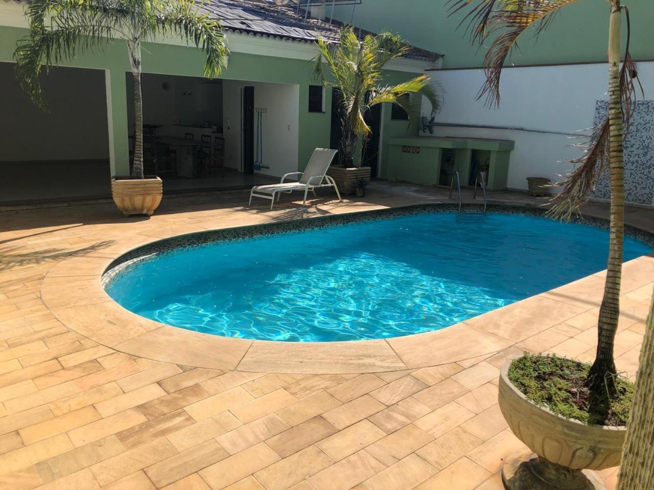 Hospedagem Oliveira Vaz Lobo Apartment มูโกกา ภายนอก รูปภาพ
